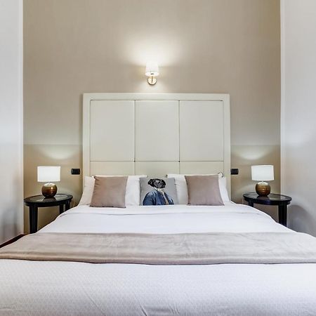 Bdc - Spanish Steps Gold 2Bdr Suite Рим Екстер'єр фото